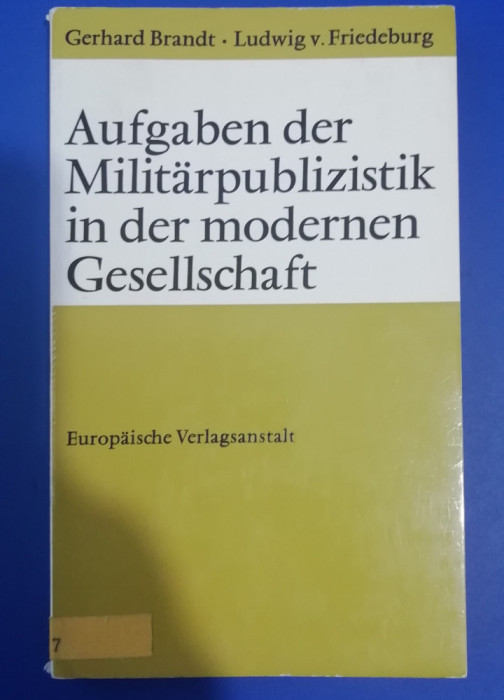 myh 35f - Aufgaben der militarpublizisik in der modernen Gesellschaft