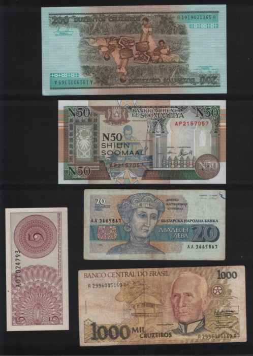 Set 5 bancnote de prin lume adunate (cele din imagini) #159