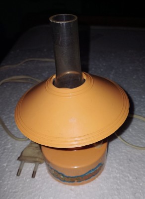 CY - Veioza veche deosebita pentru copii / din plastic dur / perfect functionala / bec albastru, lumina de veghe / H: 17 cm / comunism URSS foto