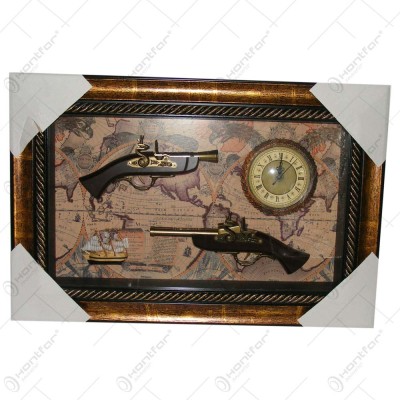 Tablou cu ceas si doua arme foto