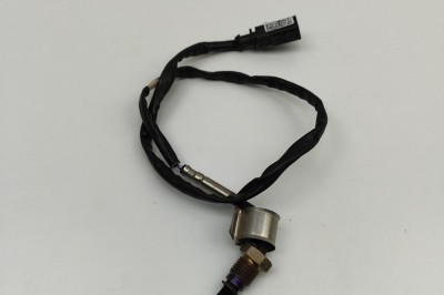 Senzor de temperatură AUDI A4 Avant 8W5, B9 2017 OEM: 8W0906088E 30379193 foto