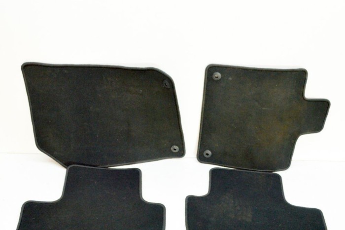 Set covorașe VOLVO XC60 II 246 2017 OEM: 31426683 | 13551205