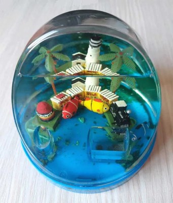 Glob cu apa si pesti mobili Key West Lighthouse, stare excelenta foto