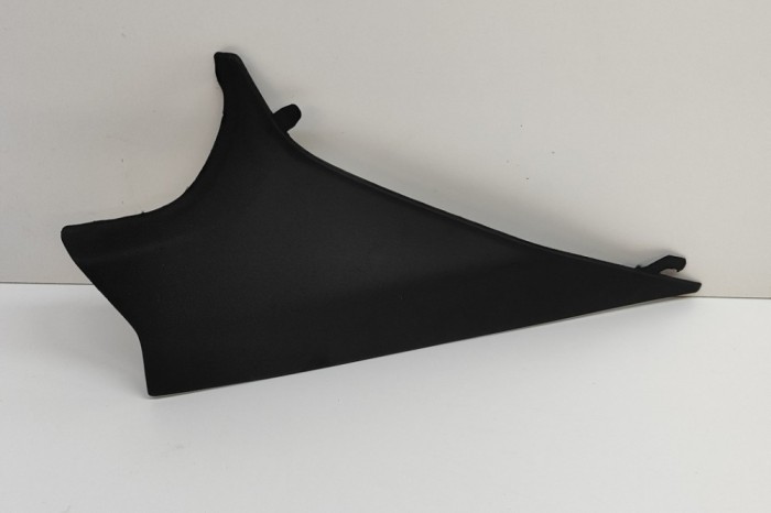 Ornament st&acirc;lp spate st&acirc;nga BMW 3 G20, G28 2024 OEM: Sedan | 28265220