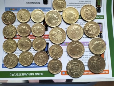 Lot monede regaliste foto