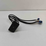 USB Mercedes-Benz EQS V297 (2022) A2978202801 OEM