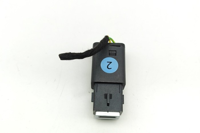 USB OPEL MOKKA 2024 OEM: 98217039DX,9824334377 30760363