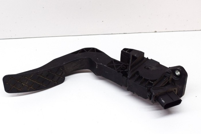 Pedala de accelerație VW CRAFTER Furgon SY_ 2019 OEM: 2N2723503,6PV010621 | 17247733