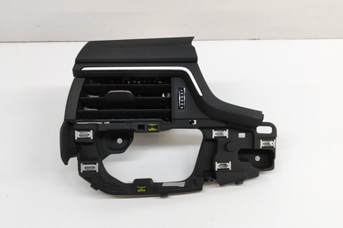 Gura de ventilație planșa de bord AUDI A4 Allroad 8WH, B9 2017 OEM: 8W820901B,8W1820901 28843215
