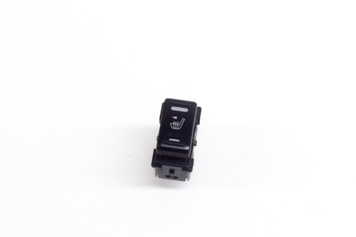 Comutator &icirc;ncălzire scaun NISSAN NP300 NAVARA D40 2006 OEM: 6321B | 14882866