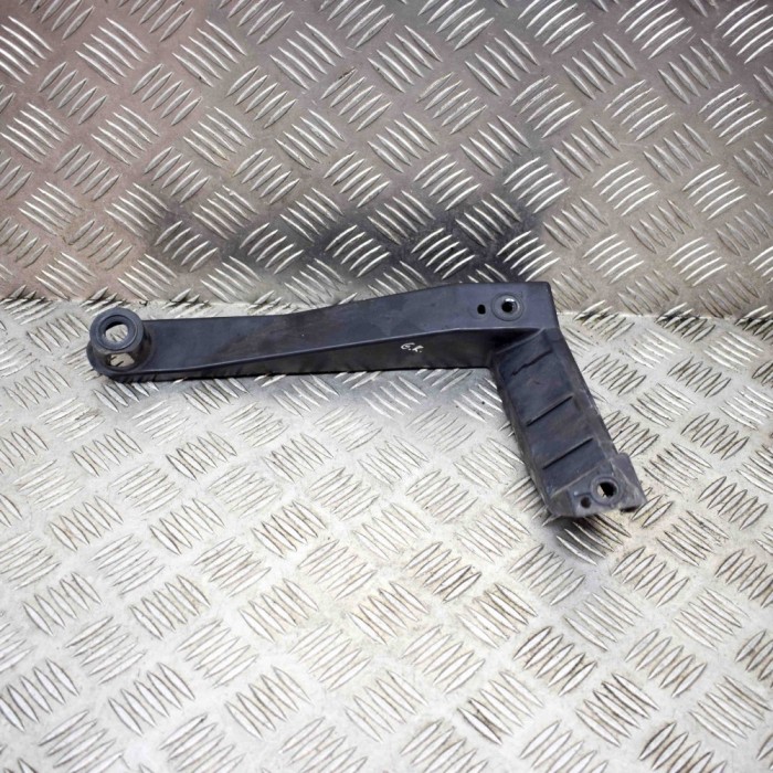 Suport bara de protecție st&acirc;nga spate VW TOUAREG 7LA, 7L6, 7L7 2004 OEM: 7L6807861 14272392