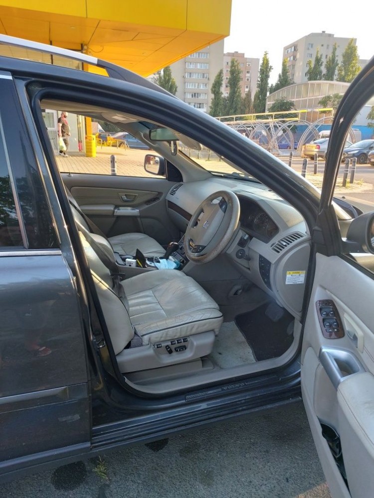 Volvo Xc90 Motorina Diesel Suv Okazii Ro