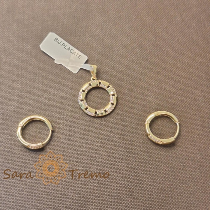 Set cercei si pandantiv cu cristale zirconia - placat 14k