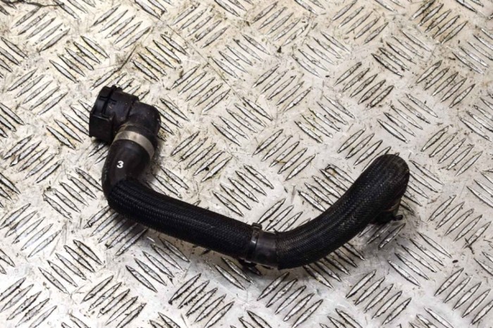Furtun de lichid de răcire JAGUAR I-PACE X590 2018 OEM: J9D3-8D134-AD 13773436