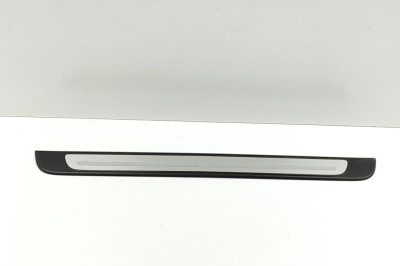 Ornament prag dreapta față AUDI Q2 GA 2020 OEM: 8V4853491M 30666341 foto