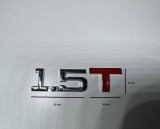 Emblema scris 1.5 T, Audi