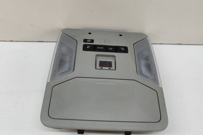 Iluminare interioară TOYOTA RAV 4 V A5, H5 2019 OEM: 81208-42A40-B0,81208-42A40,8973B-42010 | 31985716 foto