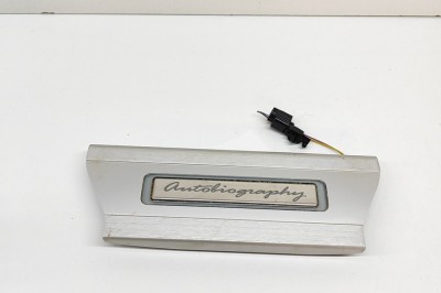 Ornament prag dreapta spate LAND ROVER RANGE ROVER IV L405 2020 OEM: CPLA-13244-DD | 29177688 foto