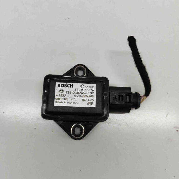Senzor de accelerație AUDI A8 D3 4E2, 4E8 2006 OEM: 8E0907637A,0265005245 | 30255980