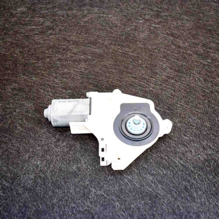 Motor macara geam ușă dreapta față AUDI A1 8X1, 8XK 2010 OEM: 8K0959802C 3184160