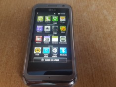 TELEFON DE COLECTIE LG ARENA KM900.CITITI CU ATENTIE DESCRIEREA VA ROG! foto