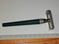 APARAT DE COLECTIE GILLETTE Z 3 , DESCHIDERE TIP FLUTURE - foto