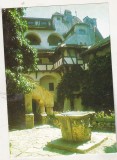 bnk cp Castelul Bran - Curtea interioara - uzata