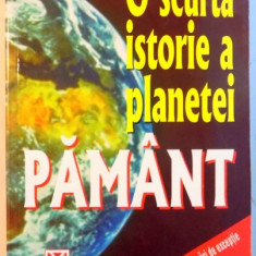 O SCURTA ISTORIE A PLANETEI PAMANT , 2001