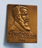 pictorul Tattarascu, insigna aniversara