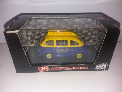 Macheta Fiat 600 Multipla - 1956 scara 1:43 BRUMM foto