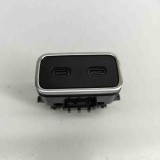 USB Mercedes-Benz GLE W167 (2023) A1678203403 OEM - Piesa Originala