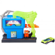 Pista de Masini Hot Wheels by Mattel City Downtown Toxic Fluel Stop cu Masinuta foto