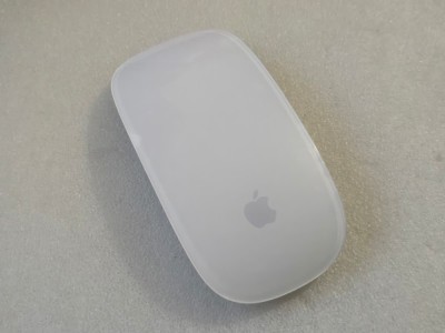 Mouse Apple Magic A1296, Wireless Bluetooth, Suprafață Multi-Touch, Laser Tracking foto