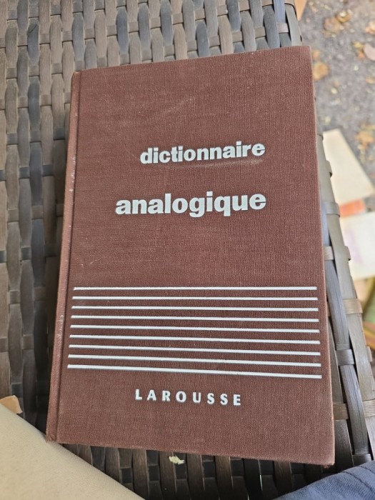 Dictionnaire analogique - Larousse