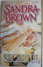Secretul ? Sandra Brown foto