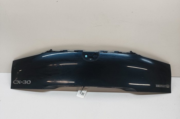 Ornament lampa număr de &icirc;nmatriculare MAZDA CX-30 DM 2023 OEM: DFR5-50851 | 29048630