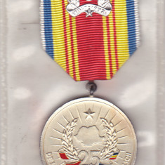 Medalie / Placheta ,,25 de ani de la proclamarea Republicii -1947-1972