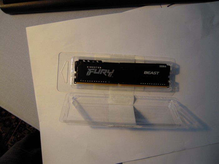 Memorie Kingston KF426C16BB/8 FURY Beast, 8GB, DDR4, 2666MHz, CL16, BULK