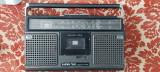 RADIOCASETOFON SANWA 704S , FUNCTIONEAZA DOAR RADIO .