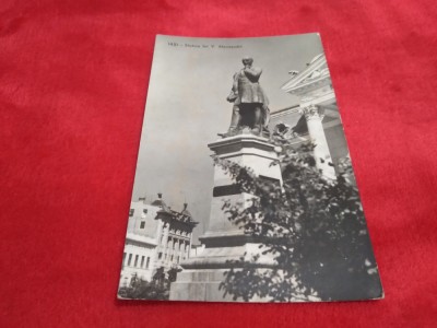 CARTE POSTALA IASI STATUIA LUI VASILE ALECSANDRI CIRCULATA foto