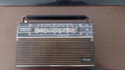 RADIO INGELEN MODEL TR 375 , FUNCTIONEAZA SI LA BATERII SI LA 220V . foto