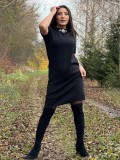 Rochie scurta neagra cu aplicatie cu pietricele la gat