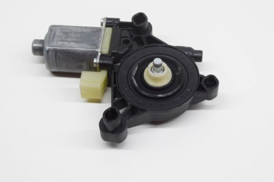 Motor macara geam ușă dreapta față AUDI Q2 GA 2019 OEM: 0130822716,E850202100,5Q0959802B 11418206 foto