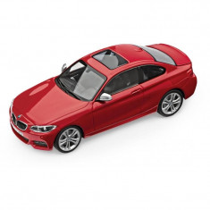 Miniatura BMW Seria 2 1:43 Melbourne Red foto