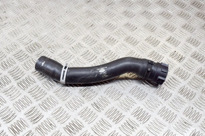 Furtun de lichid de răcire LAND ROVER RANGE ROVER IV L405 2018 OEM: FPLA-8584-CB 13962644