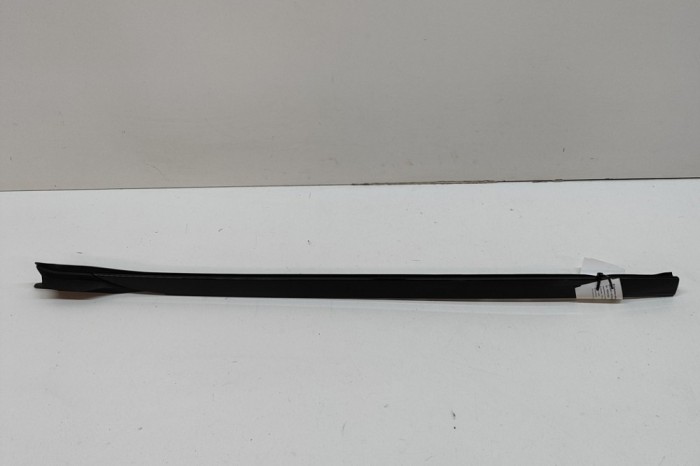 Ornament vertical parbriz st&acirc;nga BMW X5 G05 2018 OEM: 7463527 | 25410932