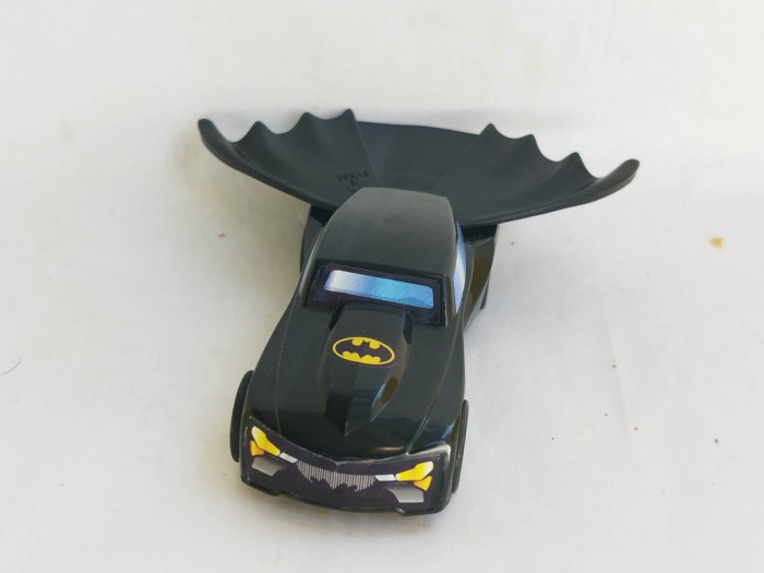 bnk jc Kinder Ferrero Maxi - Batmobile