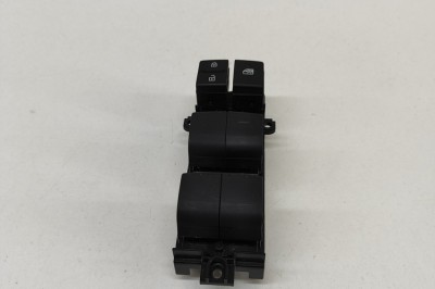 Buton geam ușă dreapta față TOYOTA YARIS CROSS MXP_ 2022 OEM: 84040-0D030 27794635 foto