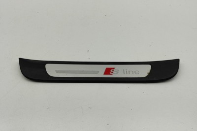 Ornament prag st&amp;acirc;nga spate AUDI A6 Avant 4G5, C7, 4GD 2017 OEM: 4G0853375,4G0853375C | 31979744 foto