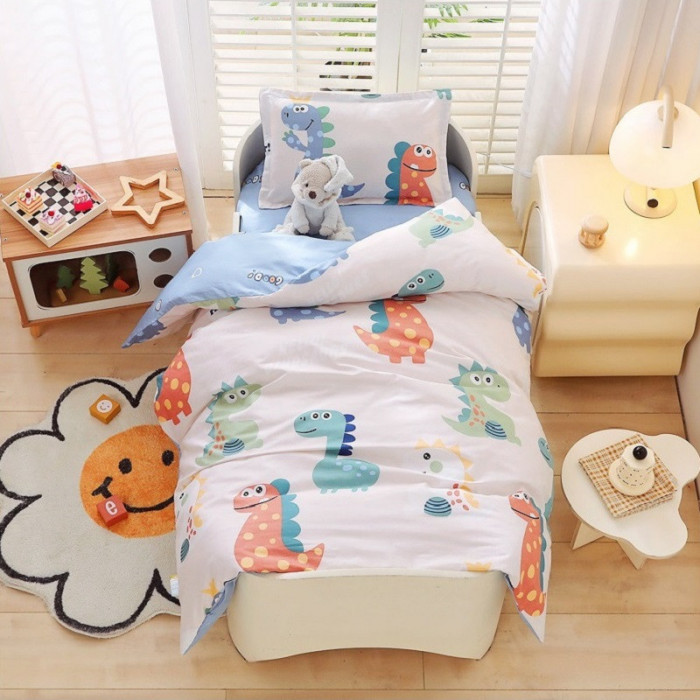 Set lenjerie de pat pentru copii, Lucmark, 7 piese, Bumbac, Umplutura de bumbac, Model micii dinozauri, Multicolor